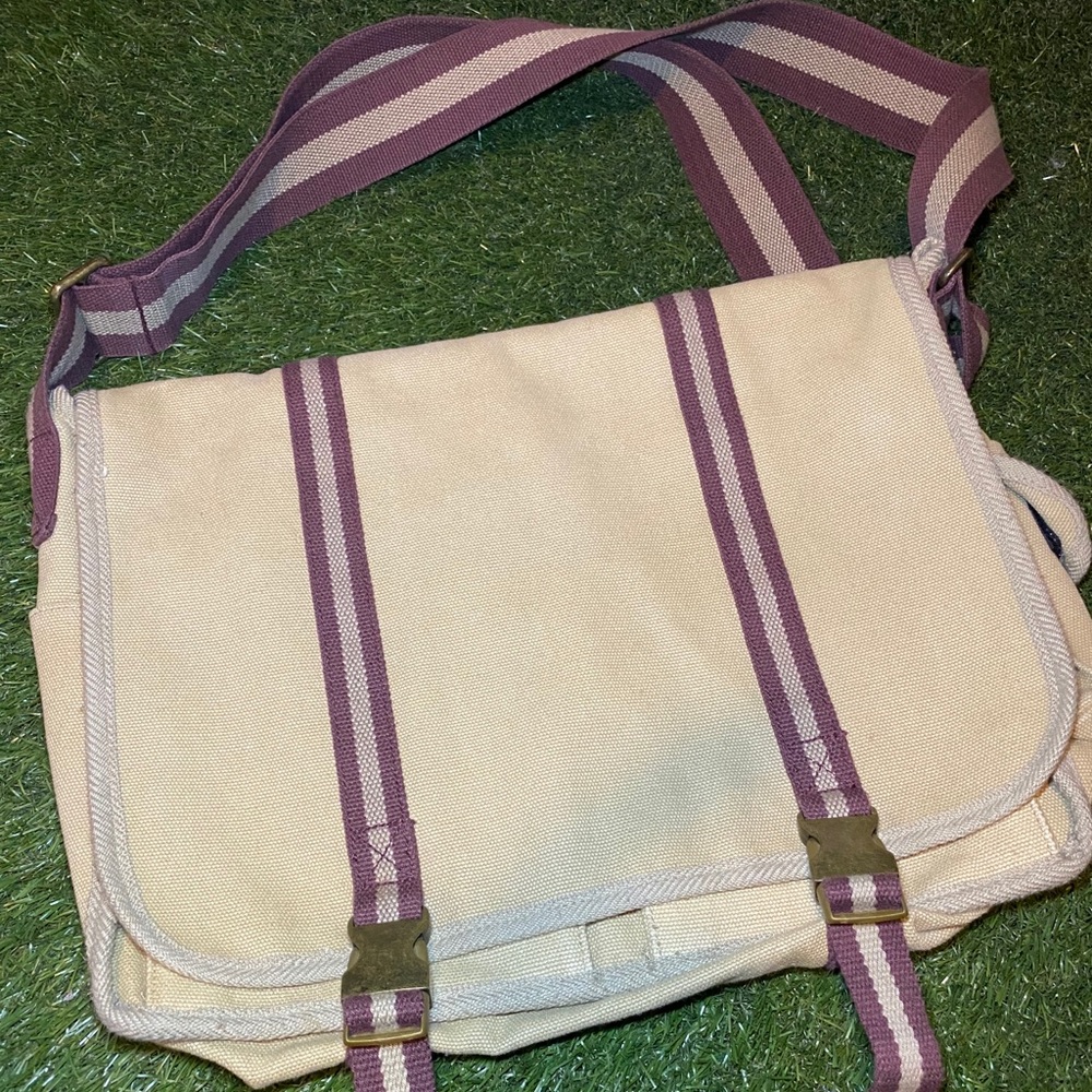 GAP Messenger Bag